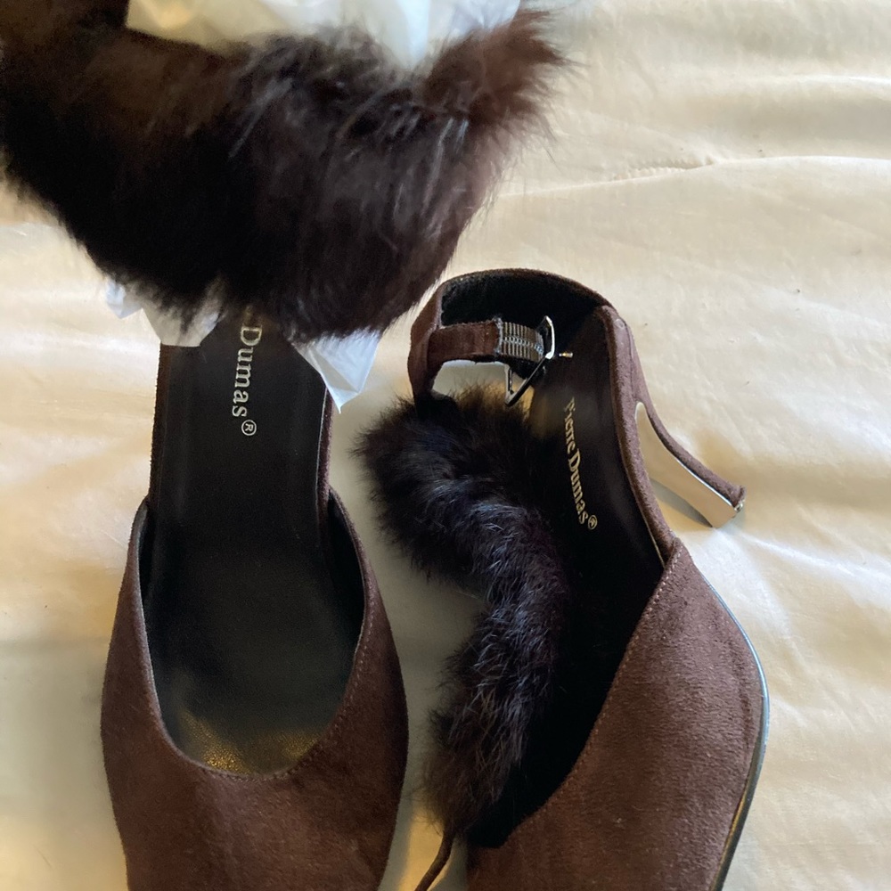 Brown mule heels fur ankle buckle 8 1/2